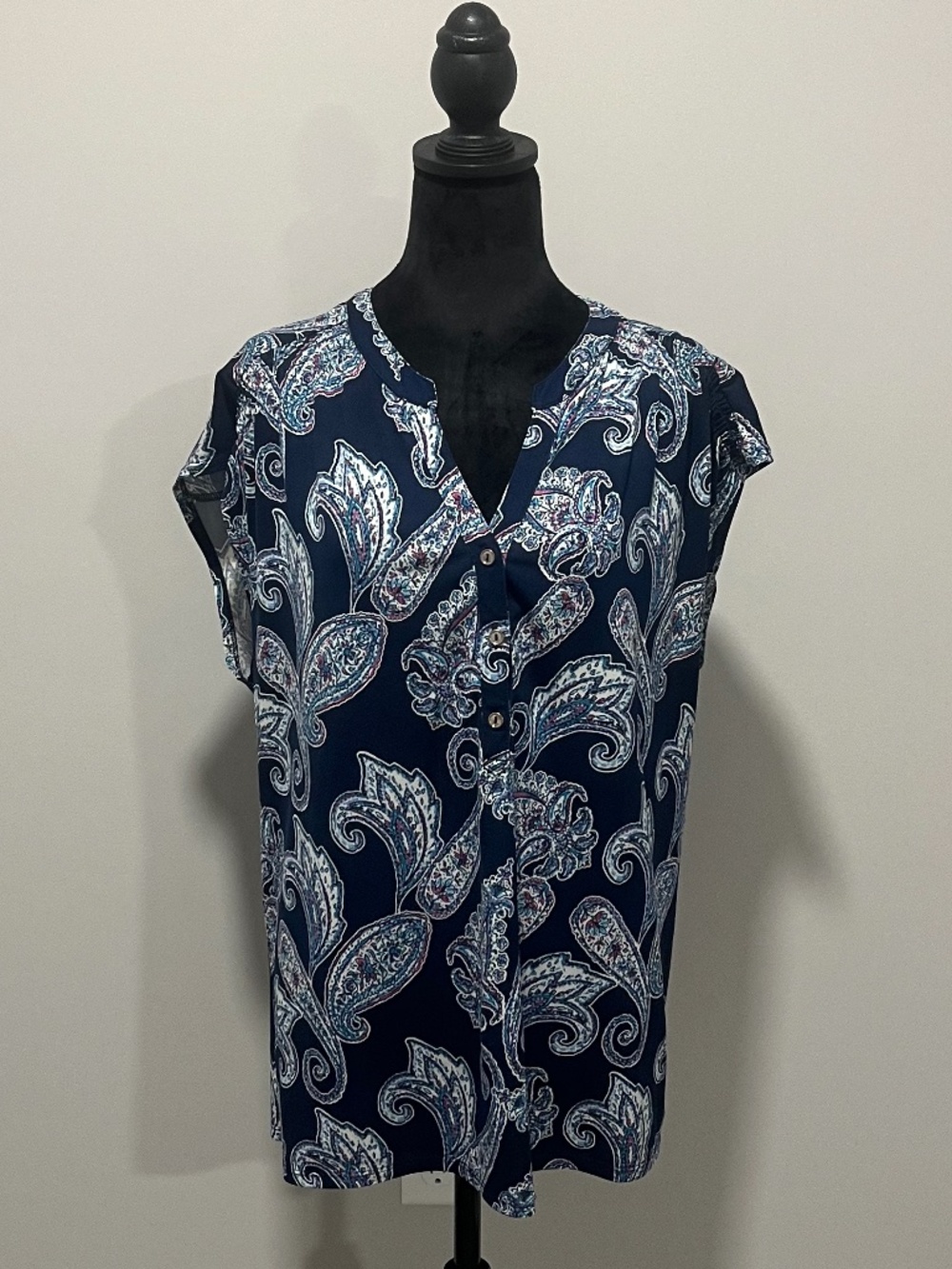 Db Established 1962 Blouse, multi colored, Size XL